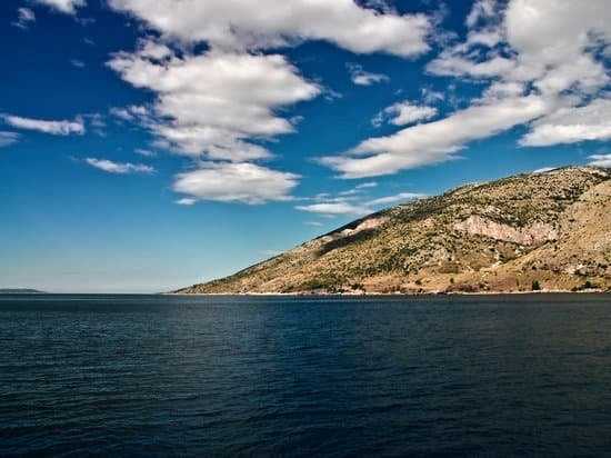 How to Reach Postira Brač: Your Guide to a Smooth Journey